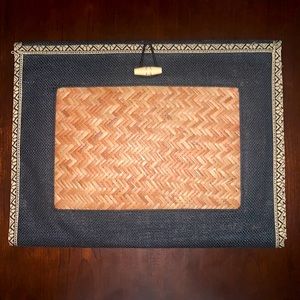 Jute Cottage 3-Fold portfolio